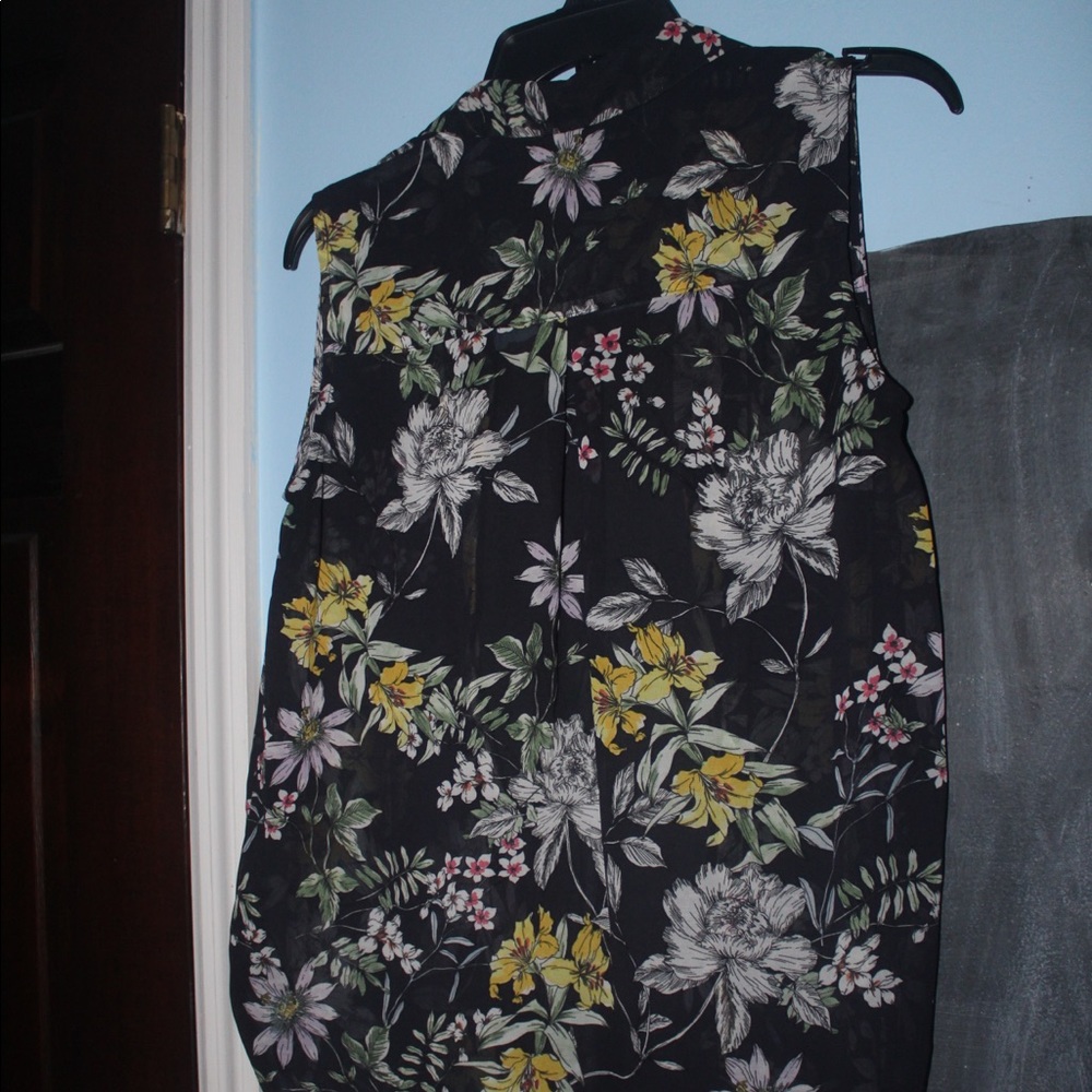 H&M floral blouse
